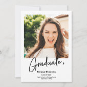 Moderne, eenvoudige zwarte 2 foto's afstuderen aankondiging (Voorkant)