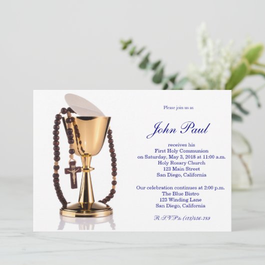 Moderne eerste communiqué-uitnodiging voor jongens kaart (Staand voorkant)