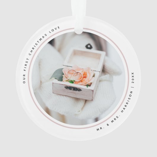 Moderne Eerste Kerstmis, Mr. en Mrs. 2 Foto's Acry Ornament (achterkant)