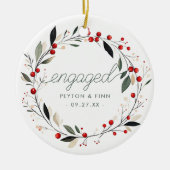 Moderne Eerste Kerstmisverloofde Mistletoe Krans Keramisch Ornament (Voorkant)