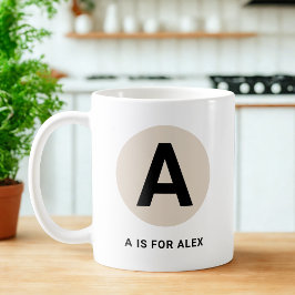 Moderne eerste mok – “A is voor [Naam]” ontwerp