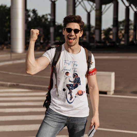 Moderne eerste reis rond de zon t-shirt