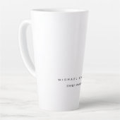 Moderne Eigen Naam Professionele Minimalistische V Latte Mok (Linkerhoek)