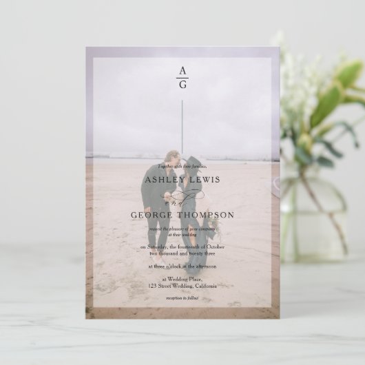 Moderne eigentijdse elegante 2 foto bruiloft kaart (Staand voorkant)