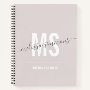 Moderne elegant beige scriptnaam monogram notitieboek
