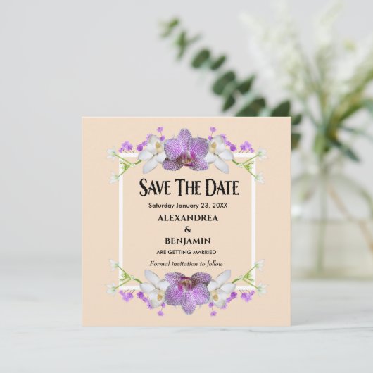 Moderne Elegant Beige White Flowers personaliseren Save The Date (Staand voorkant)