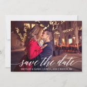 Moderne Elegant Calligraphy Couple Photo Save The Date (Voorkant)