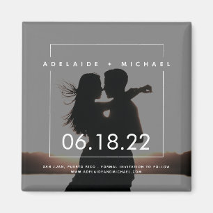 Moderne Elegant Couple Photo Save the Date Magneet