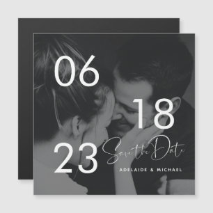 Moderne Elegant Script Couple Photo Save the Date