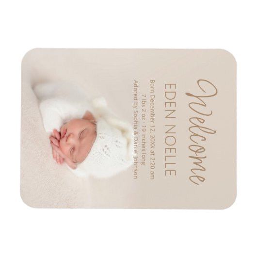 Moderne Elegant Script Geboorteaankondiging Foto Magneet (Horizontaal)