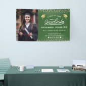 Moderne Elegant Script Gold Afstuderen Foto groen Spandoek (Beurs)