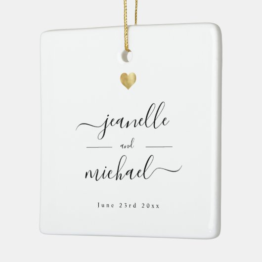 Moderne Elegant Script Minimal Gold Heart Wedding Keramisch Ornament