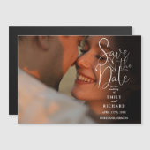 Moderne Elegant Script Photo Wedding Save the Date Magnetische Uitnodiging (Voorkant / Achterkant)