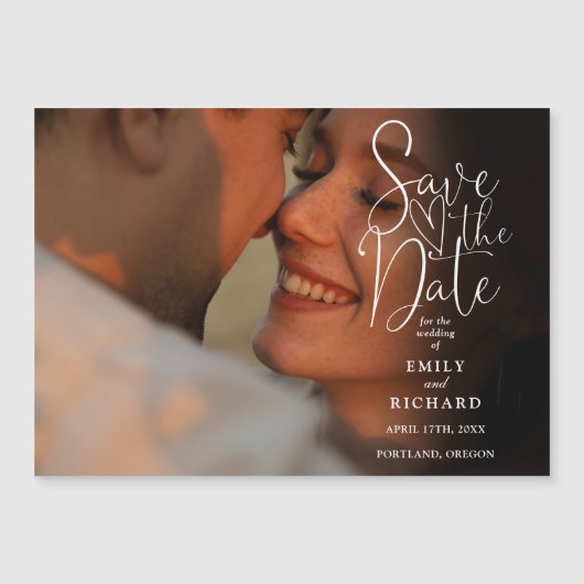 Moderne Elegant Script Photo Wedding Save the Date Magnetische Uitnodiging (Voorkant)