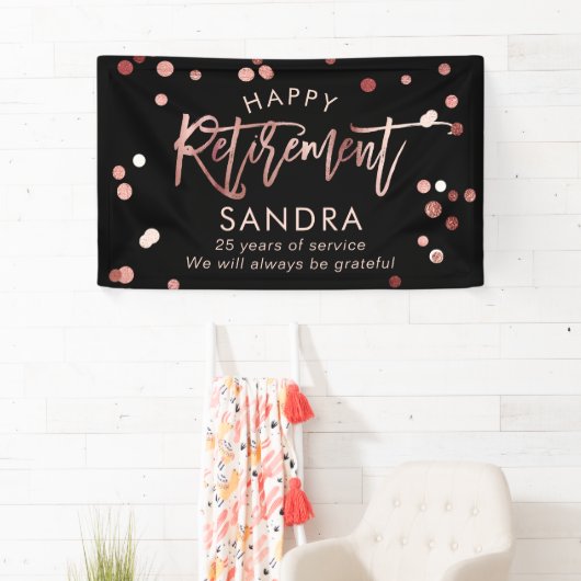 Moderne Elegant Script Roos Gold Happy Retirement Spandoek (Insitu)