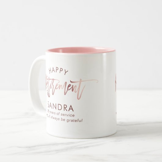 Moderne Elegant Script Roos Gold Happy Retirement Tweekleurige Koffiemok (Voorkant links)