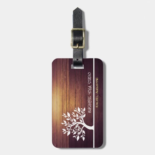Moderne Elegant Tree  Wood Yoga Instructor Bagagelabel (Voorkant verticaal)