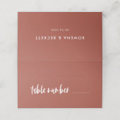 Moderne elegant verbrande brick bruiloft plaatskaartje (Buitenkant ongevouwen)