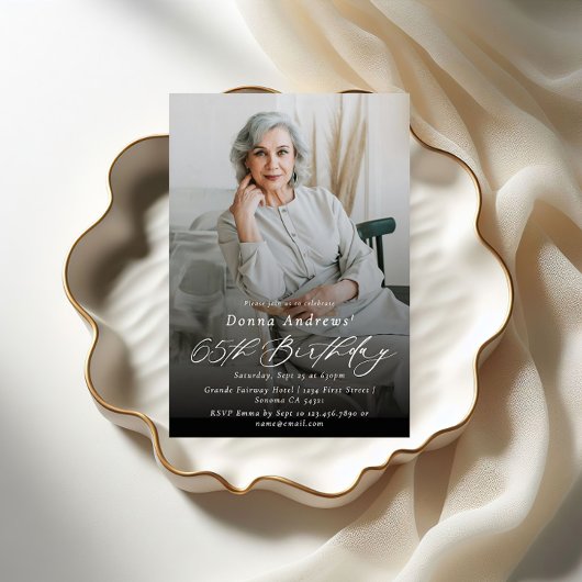 Moderne Elegante 65e Verjaardag Party Foto Kaart