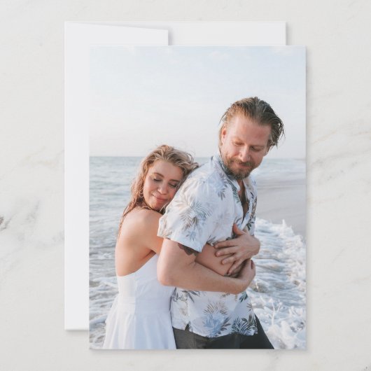 Moderne Elegante Blauwe Bloemenfoto Save the Date Kaart (Achterkant)