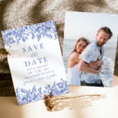 Moderne Elegante Blauwe Bloemenfoto Save the Date Kaart