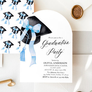 Moderne elegante blauwe boog afstudeerdop gebogen kaart