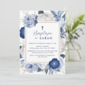 Moderne Elegante Blauwe & Witte Bloem Kruisdoop Kaart (Staand voorkant)