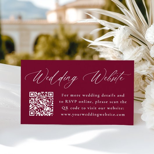 Moderne elegante Bourgondische bruiloft website QR Informatiekaartje