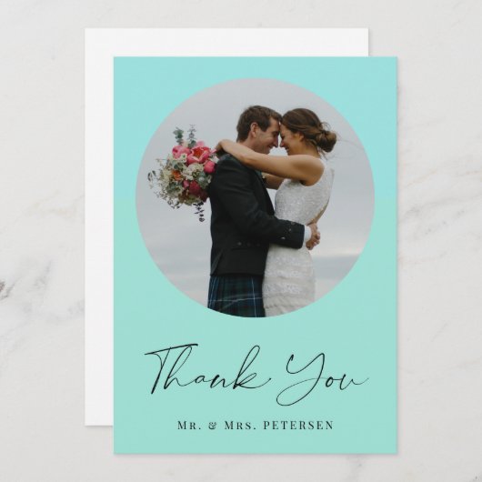 Moderne elegante, eenvoudige scriptfotobruiloft bedankkaart (Voorkant / Achterkant)