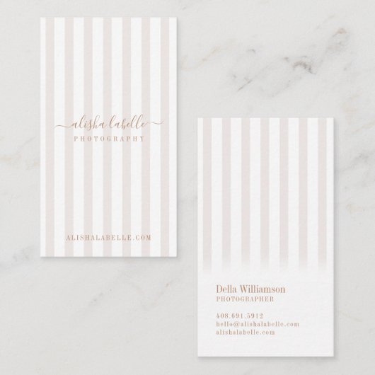 Moderne, elegante en minimale verticale streep visitekaartje (Voorkant / Achterkant)