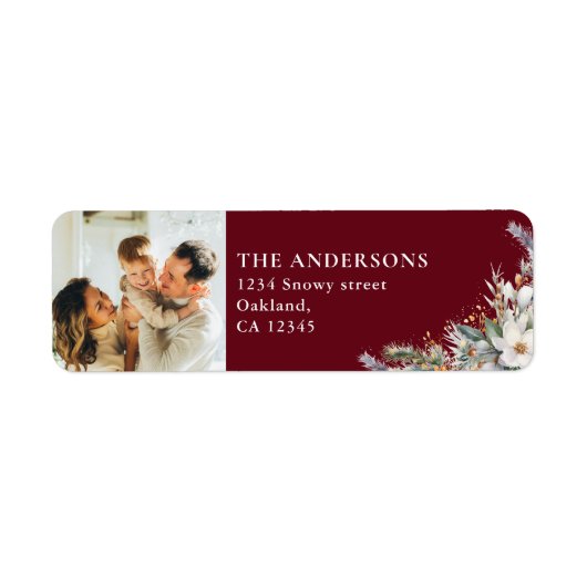 Moderne Elegante Familiefoto & Pine Red Christmas Etiket (Voorkant)