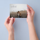 Moderne Elegante Foto Budget Bruiloft Save the Dat Flyer (Hand)