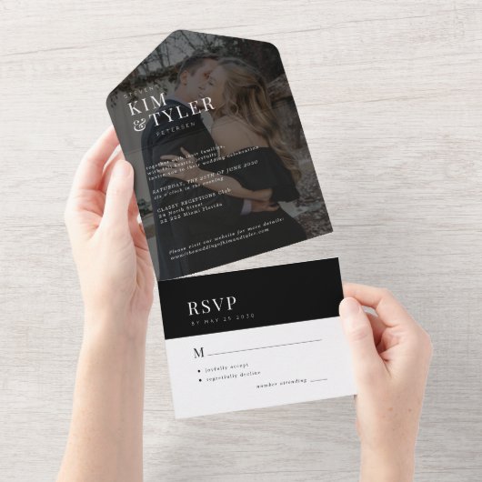 Moderne elegante foto overlay bruiloft RSVP All In One Uitnodiging (Afscheurbaar)