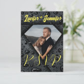 Moderne Elegante Gouden Damond QR Code Bruiloft RSVP Kaartje (Staand voorkant)