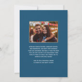 Moderne, elegante Green & Navy Rehearsal Invite Kaart (Achterkant)