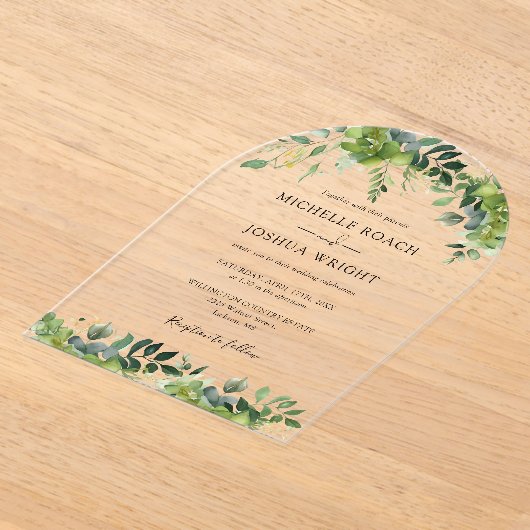 Moderne Elegante Groen Bloemen Boog Huwelijk Acryl Uitnodigingen (Laagn)