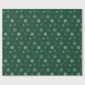 Moderne Elegante Groene & Witte Sneeuwvlokken Kers Cadeaupapier (Vlak)