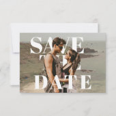 Moderne Elegante Horizontale Script Trouwfoto Save The Date (Voorkant)