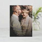 Moderne elegante kalligrafie foto bruiloft goud kaart (Staand voorkant)