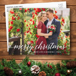Moderne Elegante Kalligrafie Vrolijk Kerstmis Paar Briefkaart<br><div class="desc">Modern Elegant Kalligrafie Script Paar Foto Vrolijk Kerstfeest Briefkaart</div>