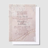 Moderne Elegante Kant Blush Stof Roze trouwjurk Vellum Uitnodigingen (Offset)