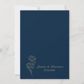 Moderne Elegante Marine blauw en goud Bloemen Huwe Kaart (Achterkant)