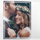 Moderne Elegante Multi Foto QR Code Bruiloft Drieluik Uitnodiging (Binnenzijde eerst)