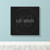 Moderne Elegante Naam & Monogram | Donkergrijs en Canvas Afdruk (Insitu (Houten vloer))