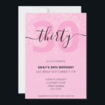 Moderne elegante roze glitter 30th Birthday Kaart<br><div class="desc">Moderne Elegant Pink Glitter 30th Birthday Invitation. Minimalistisch ontwerp voor de sjabloon van de 30e verjaardagsuitnodiging met elegante kalligrafie handgeschreven scriptlettertype.</div>