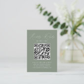 Moderne Elegante Saliegroene QR Code RSVP Informatiekaartje (Staand voorkant)