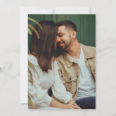 Moderne Elegante Script 2 Foto Bruiloft Kaart (Achterkant)