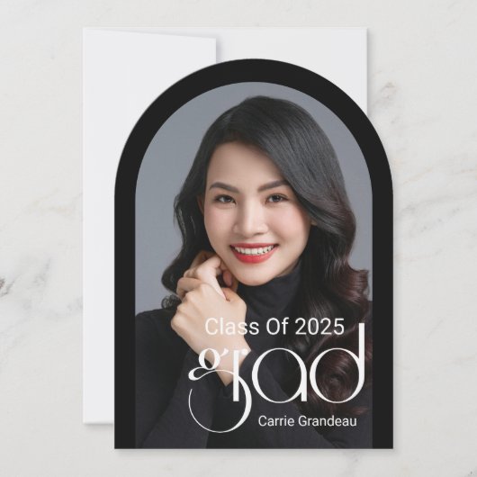 Moderne Elegante Script Arch Foto Graduation Party Kaart (Voorkant)
