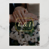Moderne Elegante Script Foto Borstel Overlay Bruil Folie Uitnodiging (Achterkant)