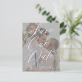 Moderne elegante script foto trouwkaart save the d aankondigingskaart (Staand voorkant)
